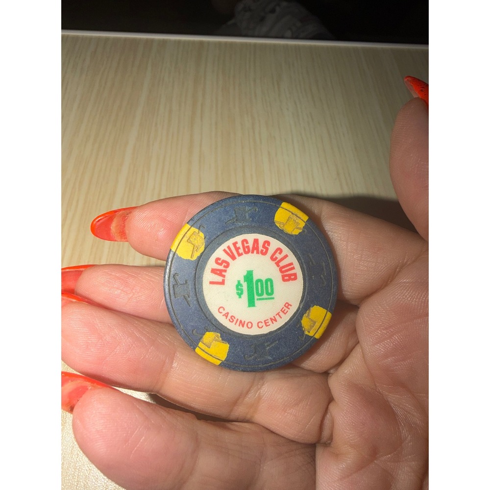 Vintage 1968 Las Vegas Club Casino Center $1 Chip Hat & Cane Obsolete Casino